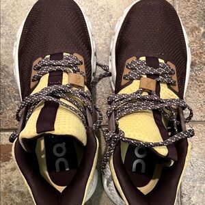 On Running Brown and Cream Sneakers. Worn only a few times